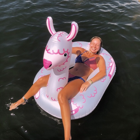 Meet your Posher, Sarah - Picture 1 of 1